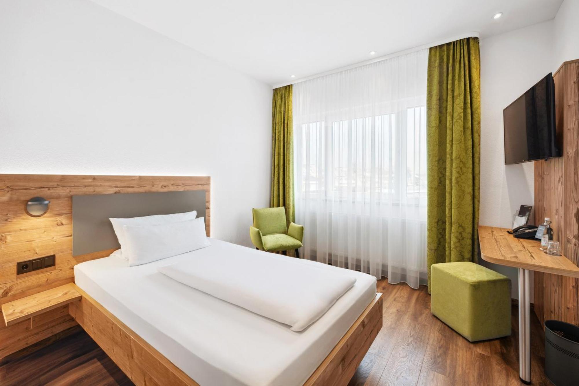 Hotel Zeppelin Laupheim Luaran gambar