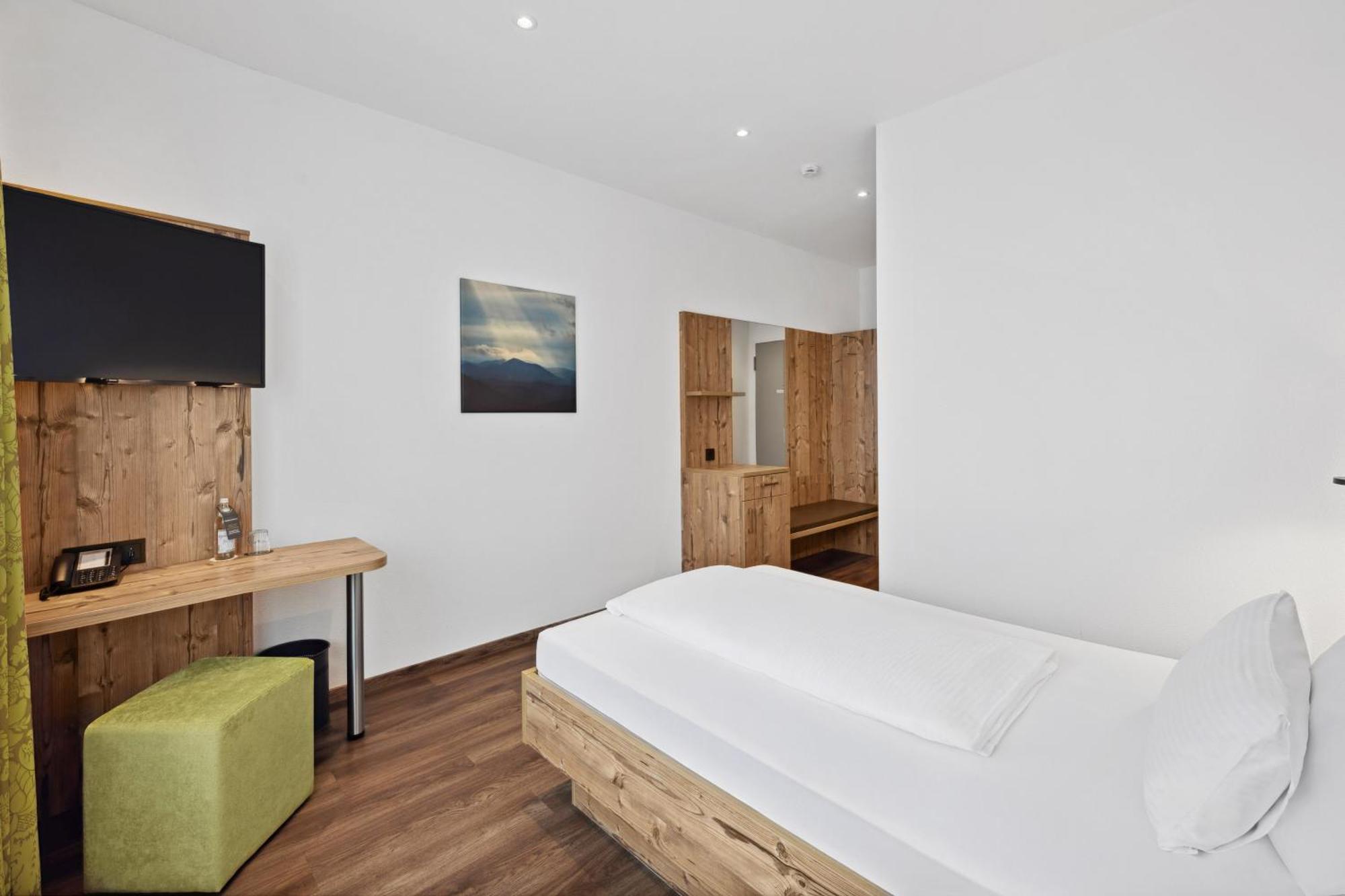 Hotel Zeppelin Laupheim Luaran gambar