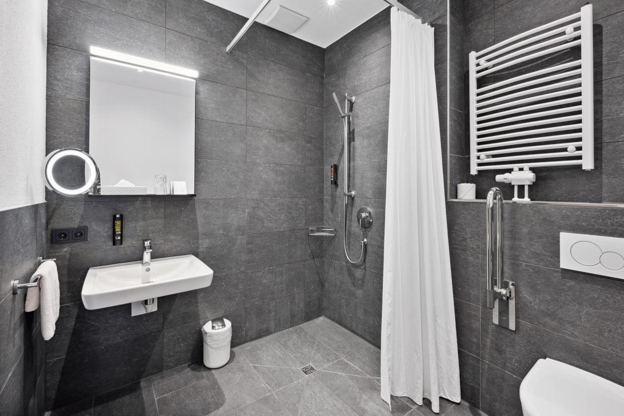 Hotel Zeppelin Laupheim Luaran gambar