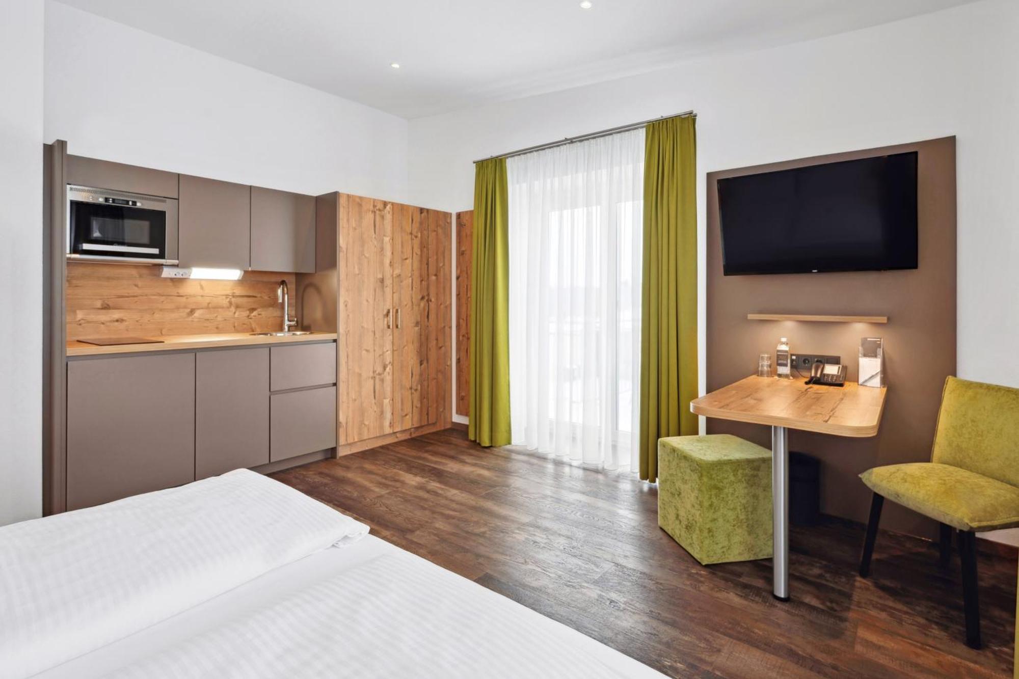 Hotel Zeppelin Laupheim Luaran gambar